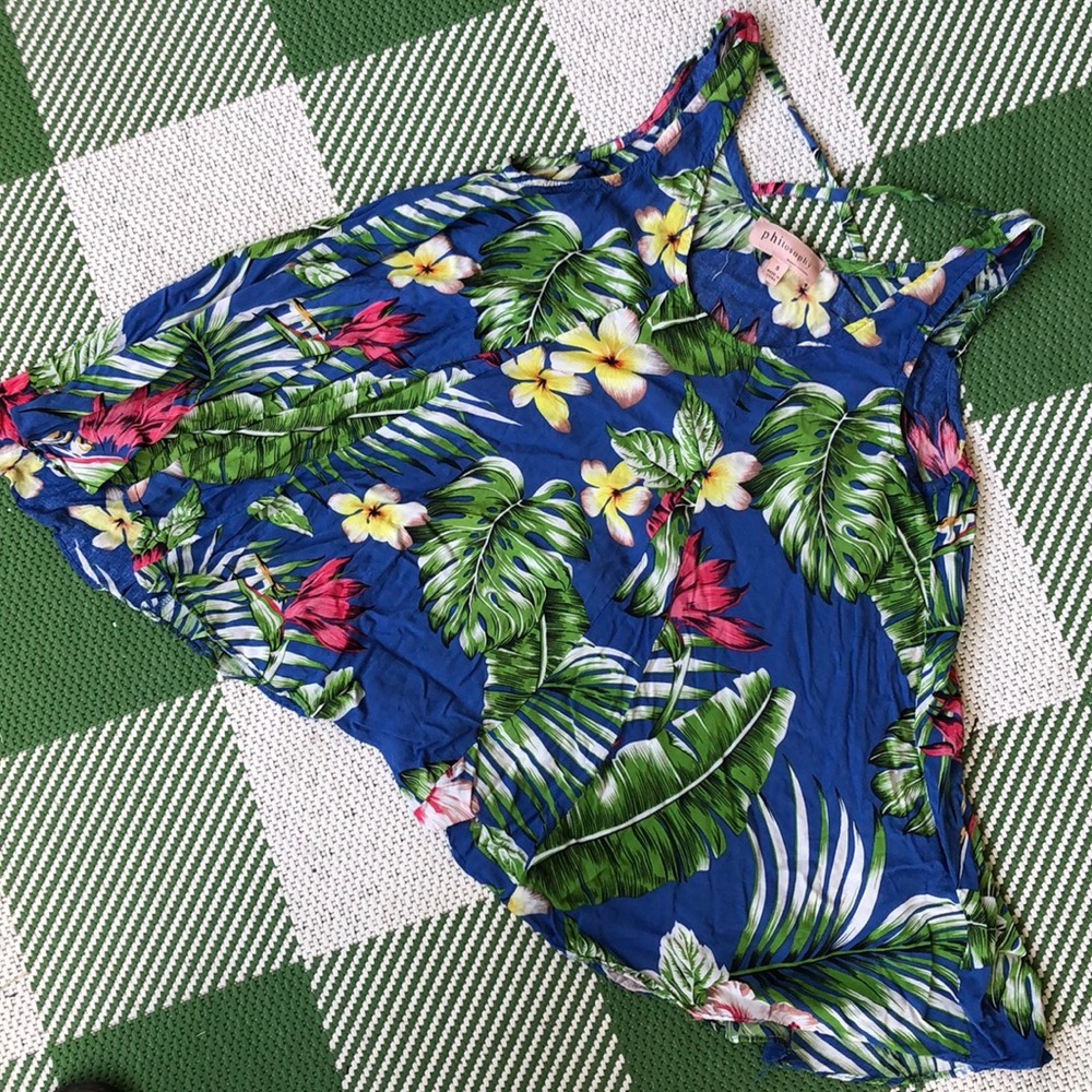 Philosophy floral sleeveless flouncy top